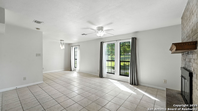 Image 7 of 30 For 1024 Mission Dr  D