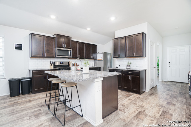 Image 6 of 16 For 6310 Kendall Cove