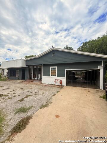 Image 2 of 8 For 623 Ceralvo