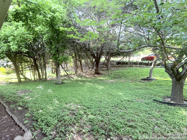Listing photo id 9 for 110 7th  