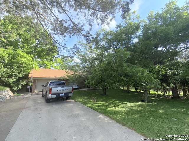 Listing photo id 0 for 110 7th  