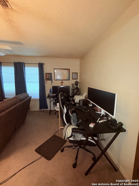 Listing photo id 31 for 110 7th  