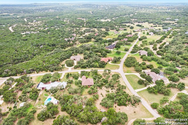 Listing photo id 8 for 117 Covered Bridge Dr
