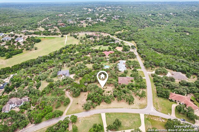Listing photo id 3 for 117 Covered Bridge Dr