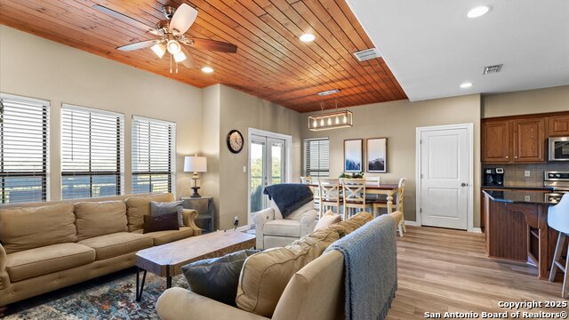 Image 10 of 40 For 1111 Long Creek  Unit 204