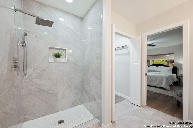 Image 18 of 29 For 929 Morningside