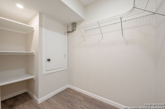 Image 19 of 29 For 929 Morningside
