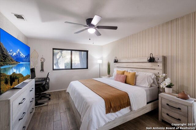 Image 17 of 34 For 2118 Encino Loop
