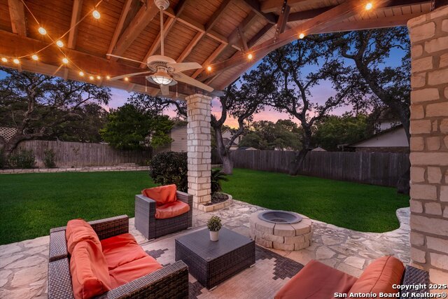 Image 27 of 34 For 2118 Encino Loop