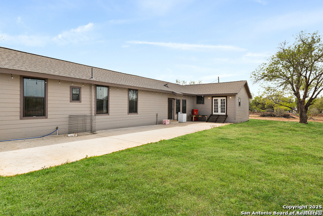 Listing photo id 16 for 200 Pr 6631