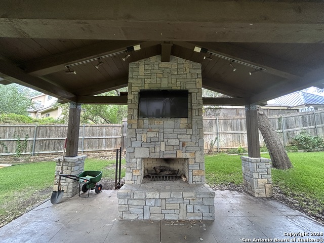 Image 45 of 54 For 406 Williams