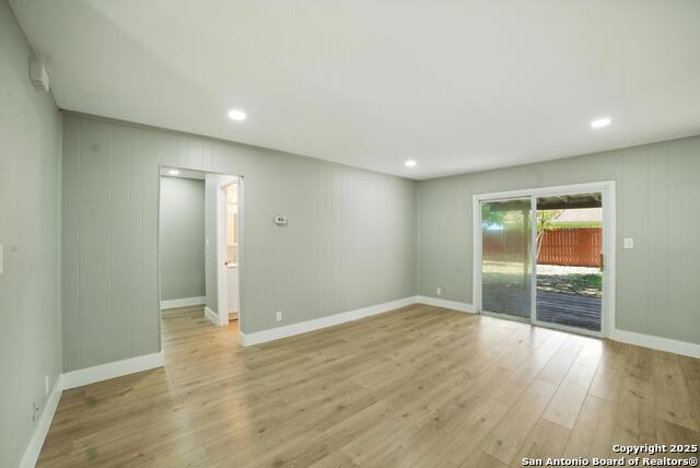 Image 17 of 31 For 4142 Willow Green