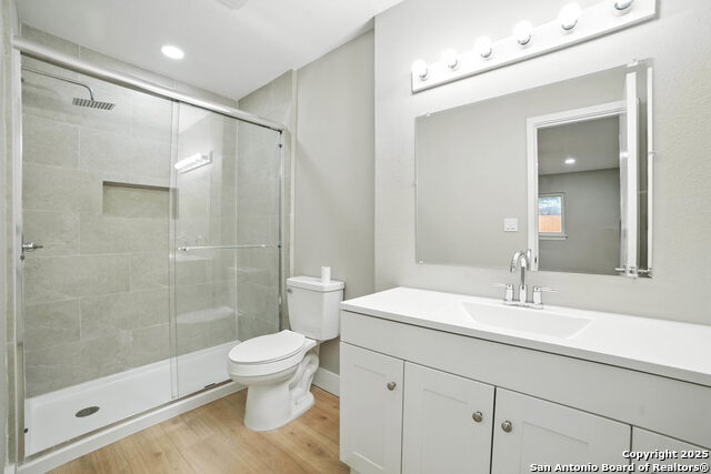 Image 21 of 31 For 4142 Willow Green