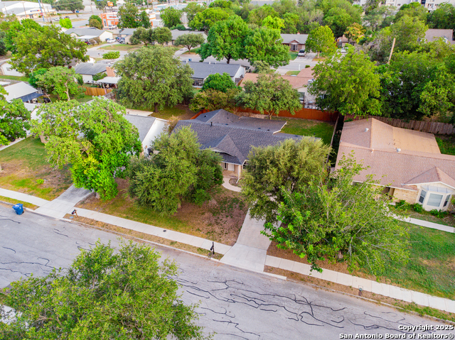 Image 30 of 31 For 4142 Willow Green