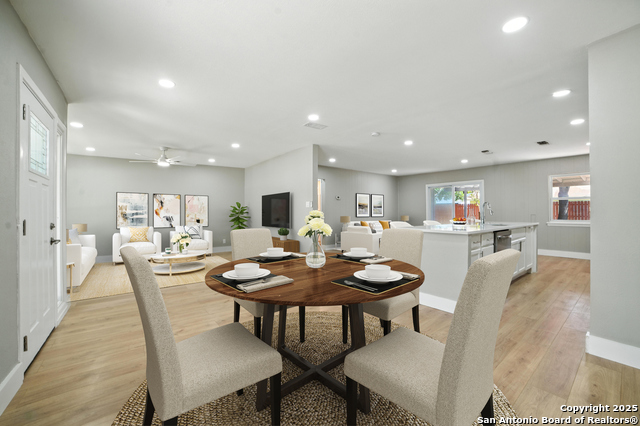 Image 5 of 31 For 4142 Willow Green