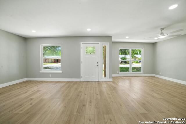 Image 7 of 31 For 4142 Willow Green