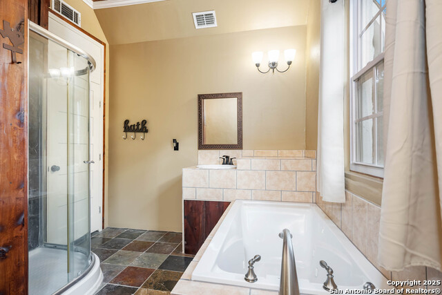 Image 25 of 34 For 10655 Rebecca Creek