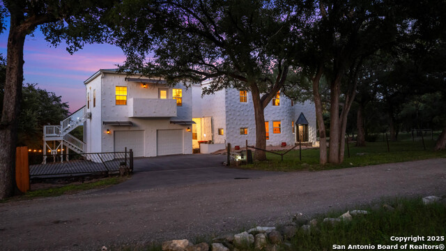 Image 4 of 34 For 10655 Rebecca Creek