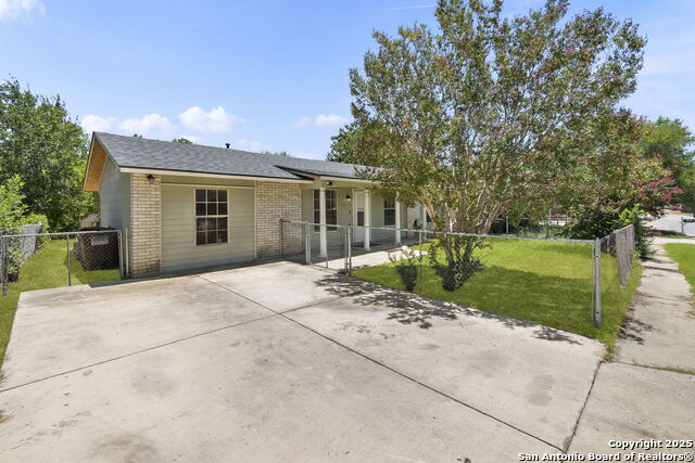 Image 3 of 16 For 5907 Stoney Creek