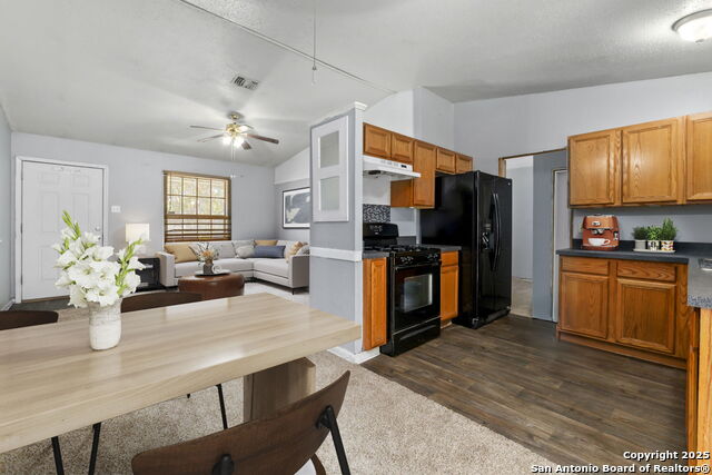 Image 5 of 16 For 5907 Stoney Creek