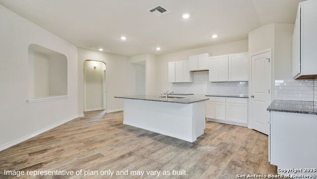 Listing photo id 3 for 12633 Olozaga