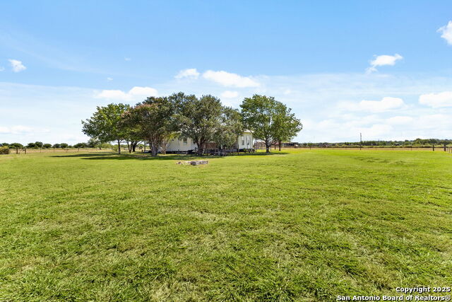 Listing photo id 34 for 6673 Center Point
