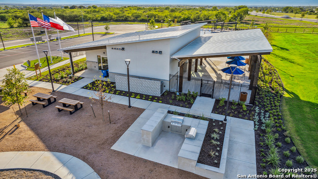 Listing photo id 27 for 12614 Azopardo