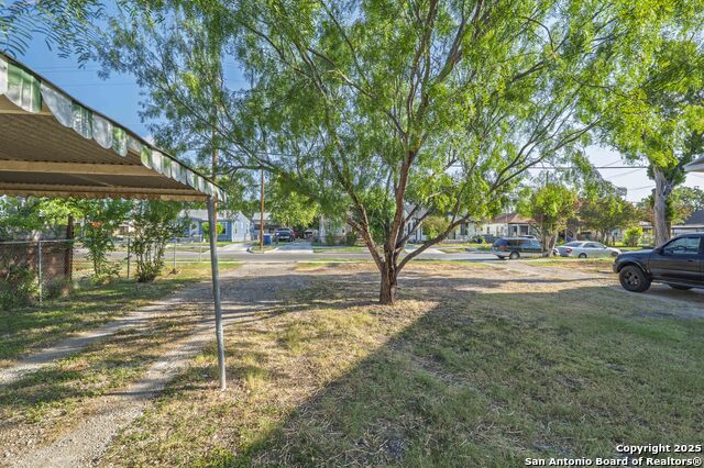 Image 9 of 9 For 706 Delaware