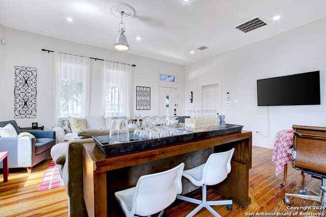 Listing photo id 9 for 120 Shadrach St