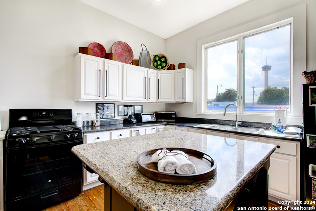 Listing photo id 17 for 120 Shadrach St