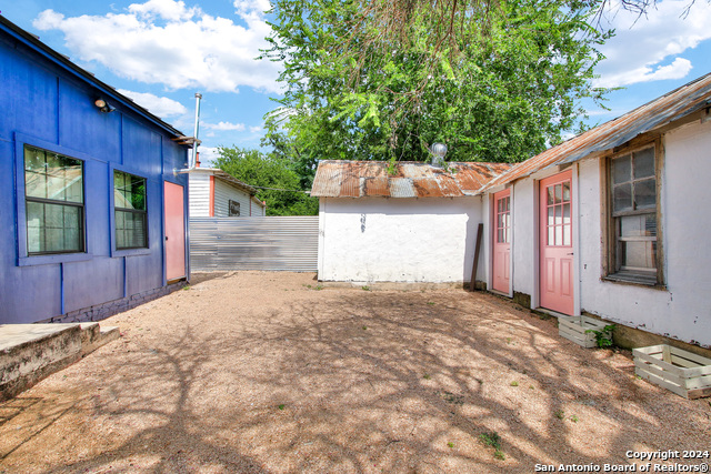 Listing photo id 37 for 120 Shadrach St