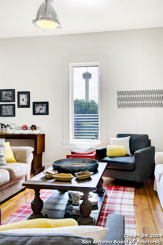 Listing photo id 5 for 120 Shadrach St