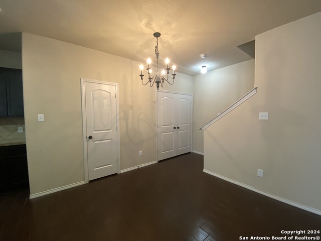 Image 11 of 26 For 294 Rosalie Dr