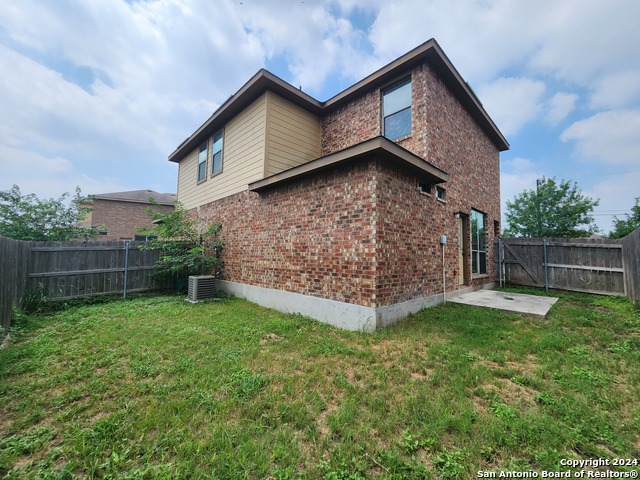 Image 26 of 26 For 294 Rosalie Dr