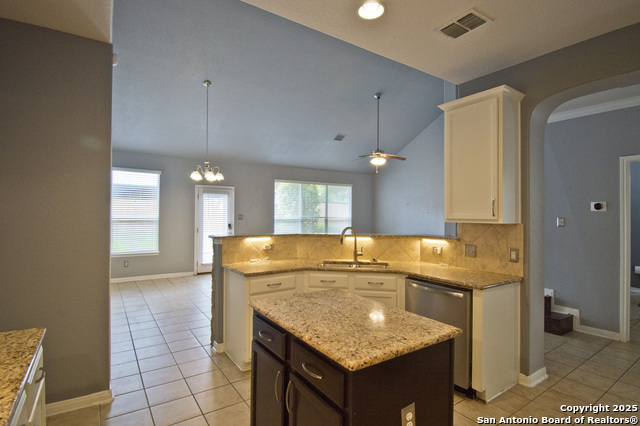 Image 11 of 42 For 6006 Diego  