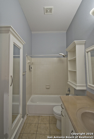 Image 33 of 42 For 6006 Diego  