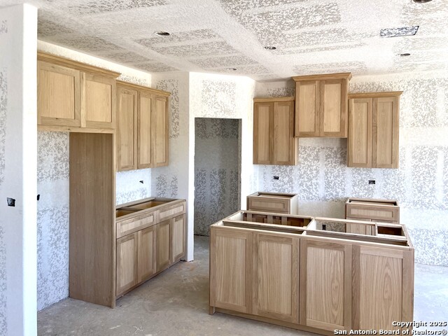 Image 2 of 13 For 221 Colonial Lane