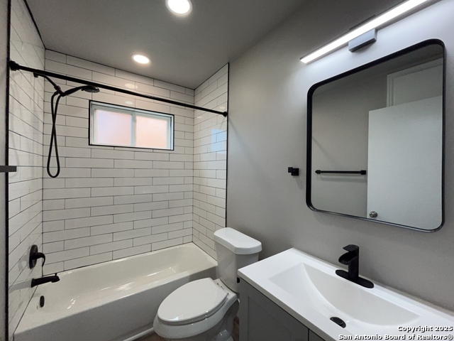 Image 17 of 25 For 1703 Mulberry Avenue W
