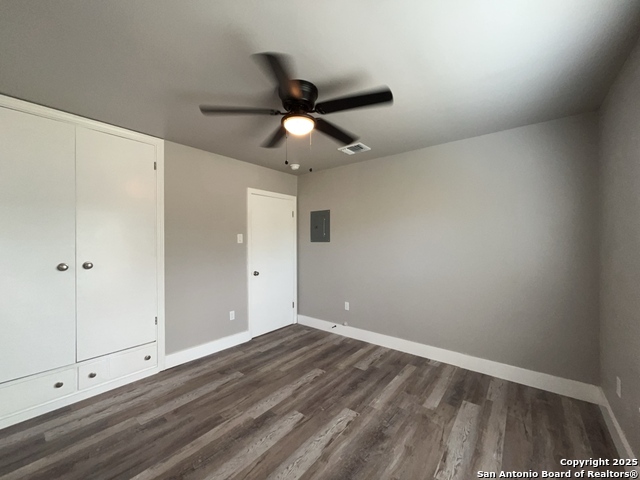 Image 19 of 25 For 1703 Mulberry Avenue W