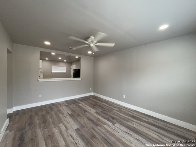 Image 7 of 25 For 1703 Mulberry Avenue W