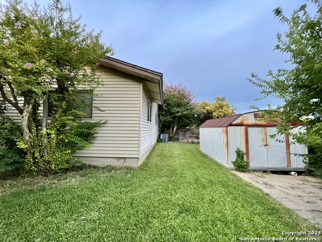 Image 41 of 41 For 12605 Moss Hollow