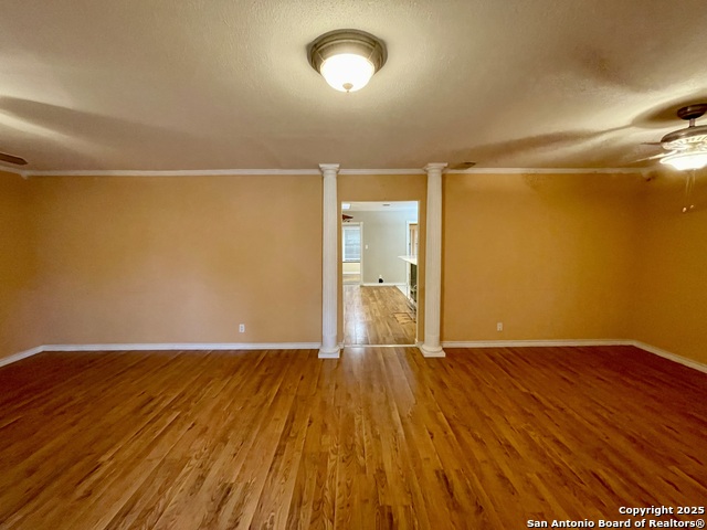 Image 6 of 41 For 12605 Moss Hollow