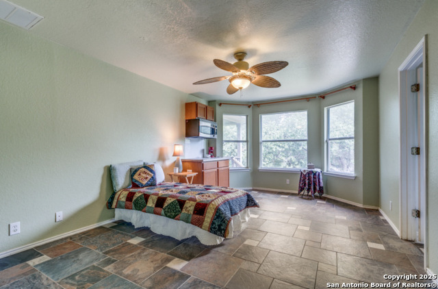 Image 20 of 33 For 8227 Maloy Manor