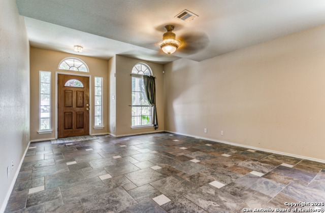 Image 7 of 33 For 8227 Maloy Manor