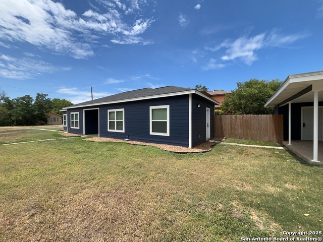 Image 26 of 31 For 2903 Zarzamora Street N