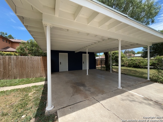 Image 28 of 31 For 2903 Zarzamora Street N