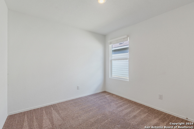 Image 18 of 27 For 4109 Cataract Circle