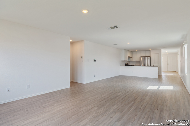 Image 6 of 27 For 4109 Cataract Circle