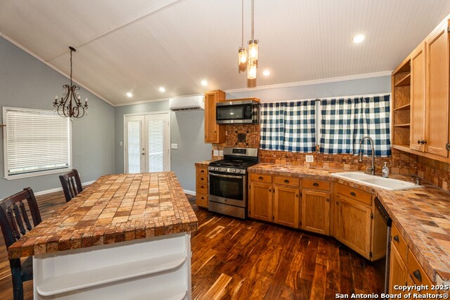 Image 24 of 29 For 11234 Hwy 187 North