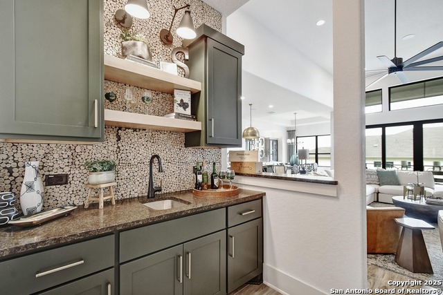 Listing photo id 16 for 23210 Inspirada